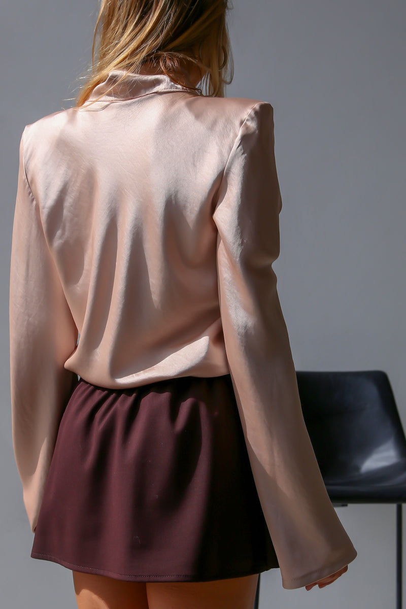 A6022 BLOUSE WITH BOW AT THE NECK AND POWDER PINK SHOULDER STRAPS