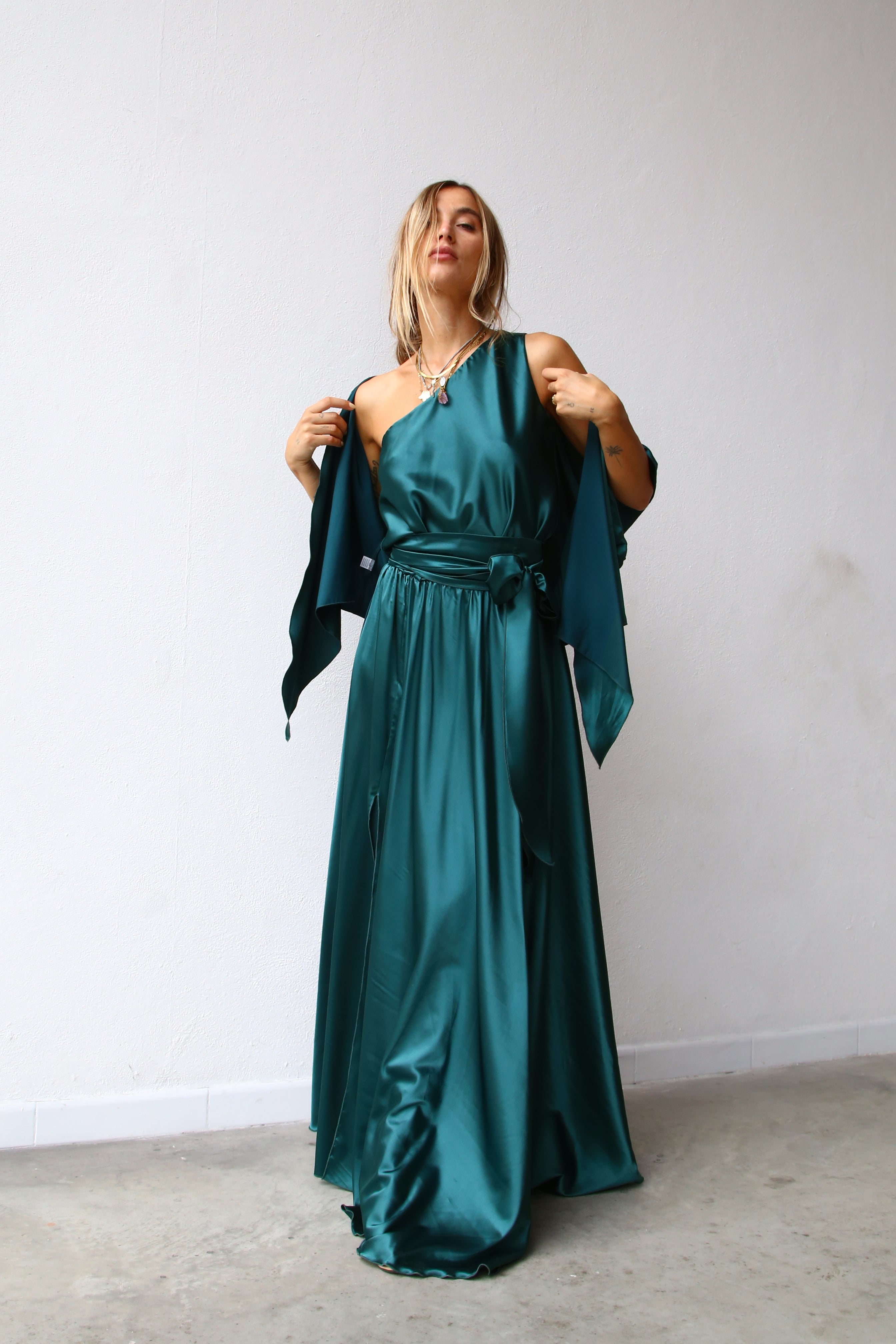 P3098 COPRISPALLE KIMONO CON FIOCCO BOTTIGLIA VERDE