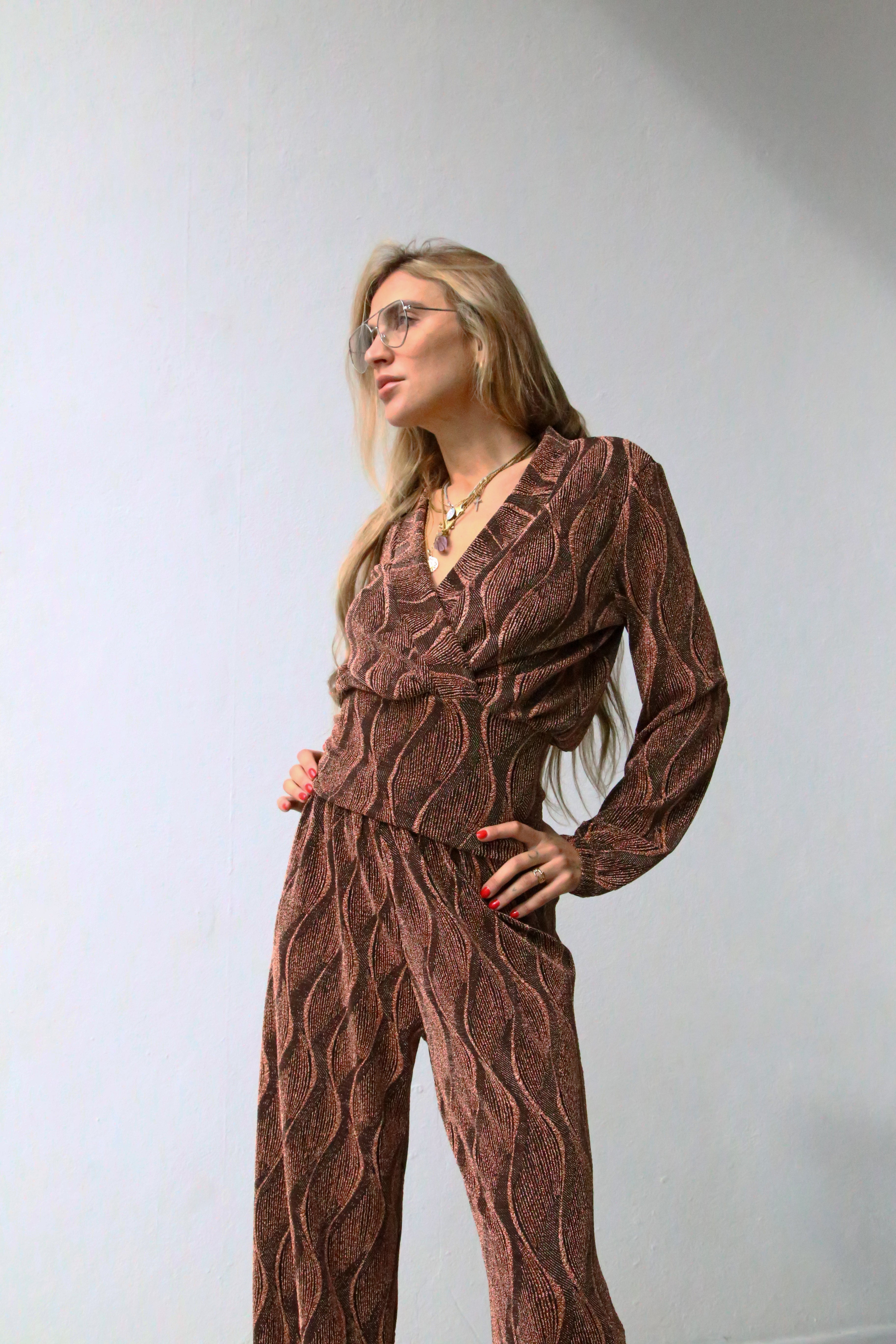 A3030 MAGLIA INCROCIATA CON FASCIONE LUREX RUGGINE