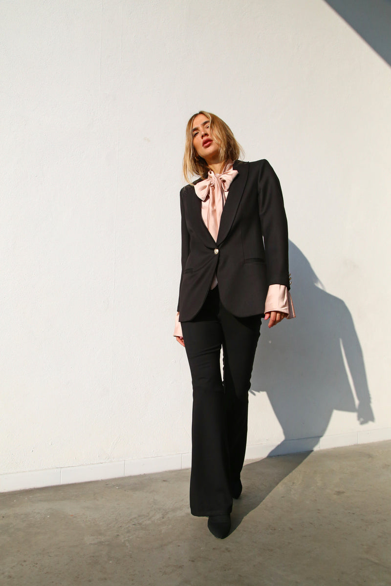 A6055 PANTALONI A ZAMPA CON ZIP NERO