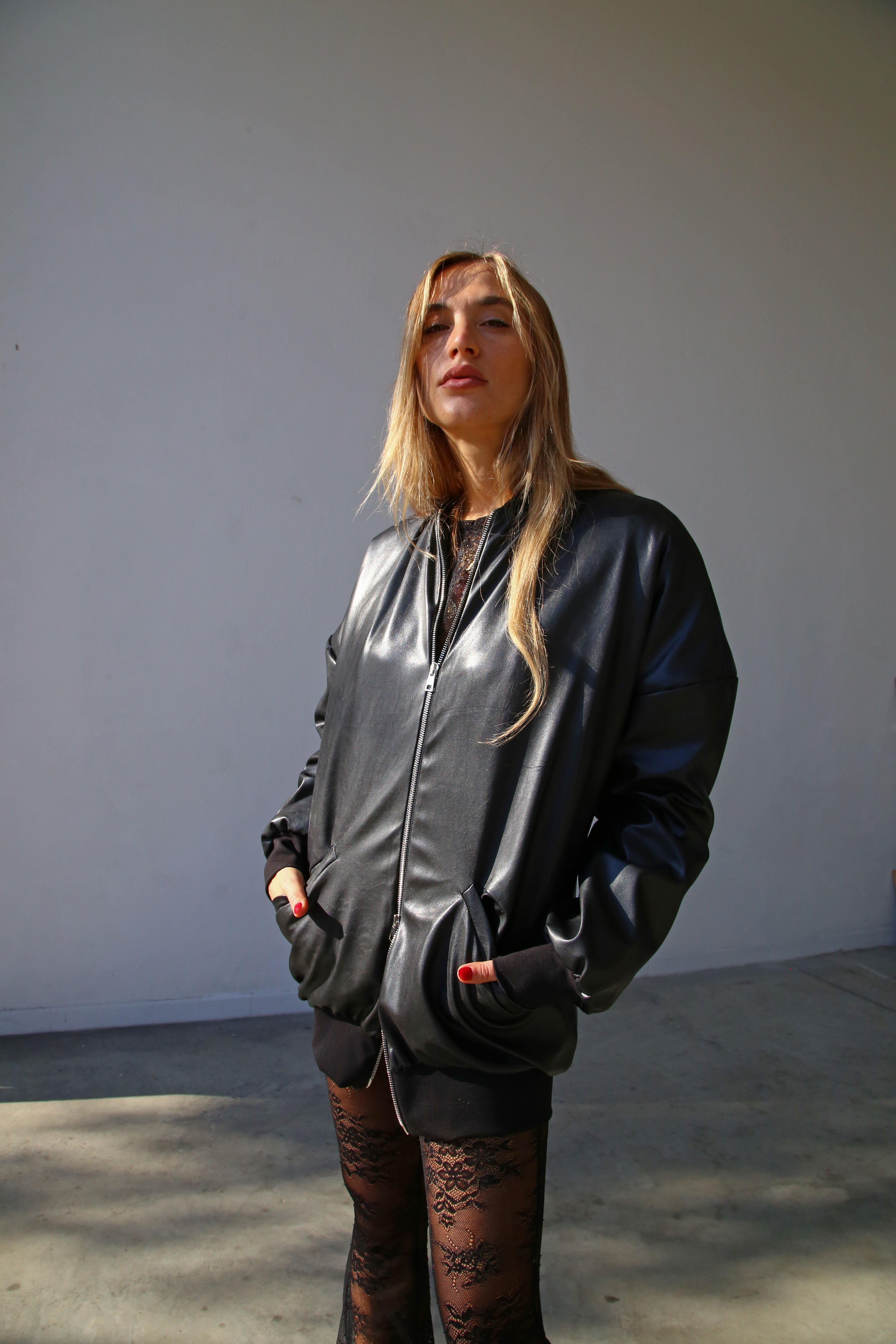 BOMBER LUNGO ECOPELLE NERO