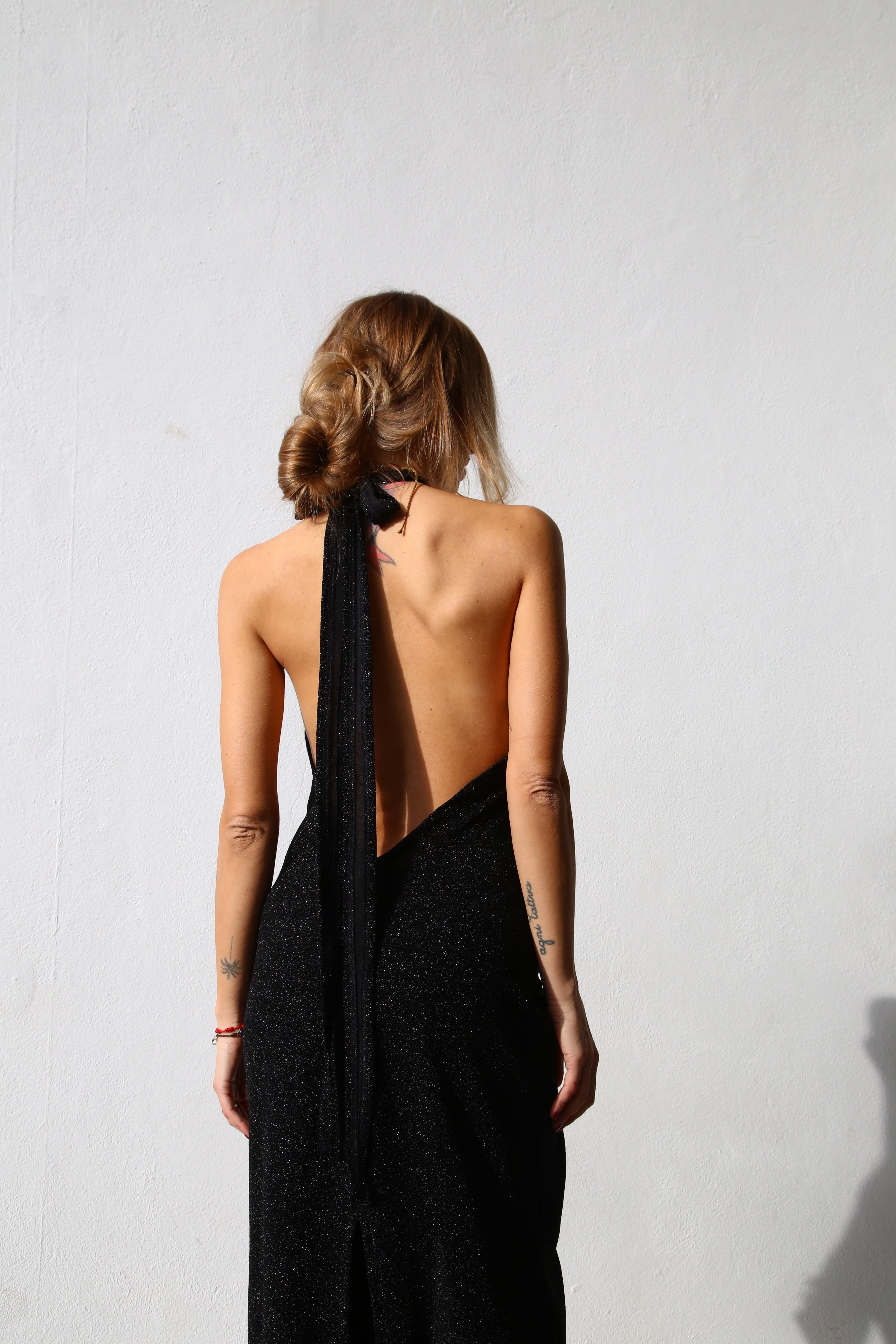 P6163 ABITO LUNGO NODO ALLACCIATO AL COLLO LUREX NERO