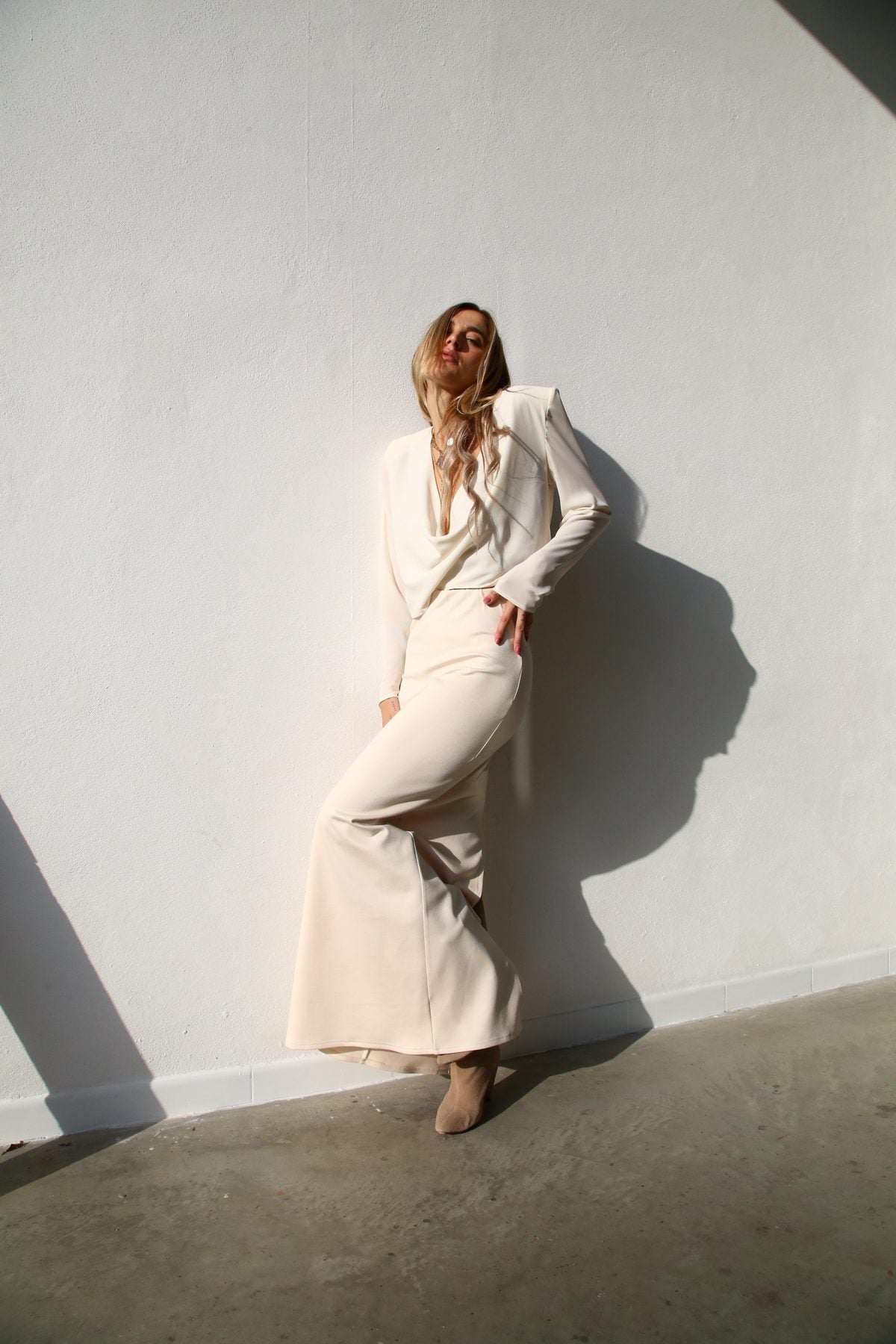 W5064 Gonna lunga colonna crepe crema