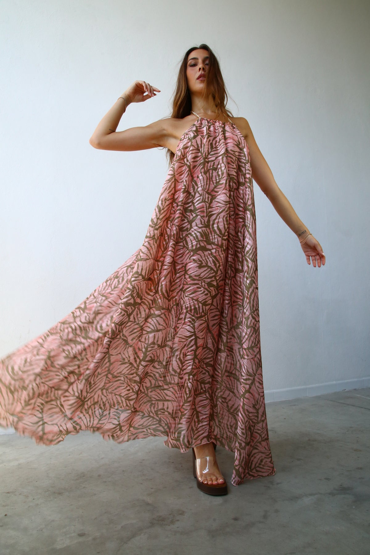 E2156 ABITO AMPIO AMERICANA CON CATENA F7 LUREX PESCA FOGLIE VERDI