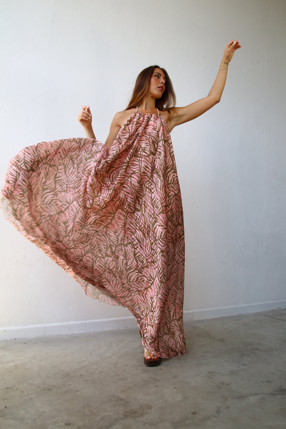 E2156 ABITO AMPIO AMERICANA CON CATENA F7 LUREX PESCA FOGLIE VERDI