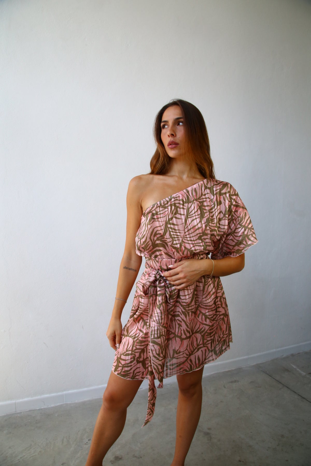 E2070 ABITO CORTO MONOSPALLA KIMONO F7 LUREX PESCA FOGLIE VERDI