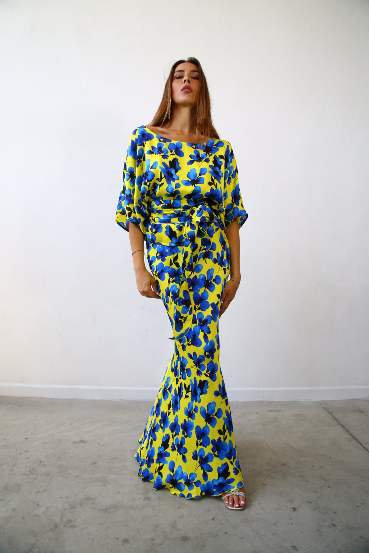 E2021 CAMICIA SCATOLETTA F1 VISCOSA FIORI GIALLO BLU