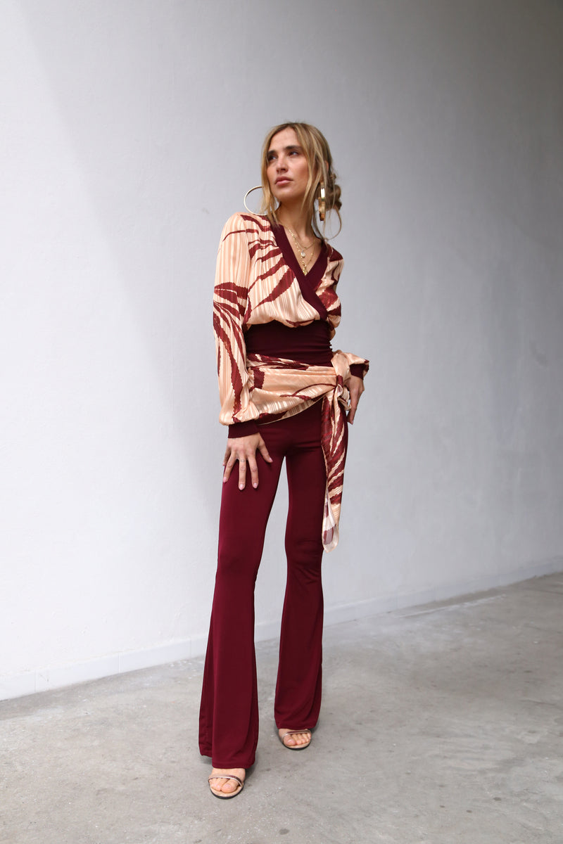 P4029 CAMICIA INCROCIATA CON FASCIONE DEVOIREE PALME BORDEAUX SFONDO CIPRIA