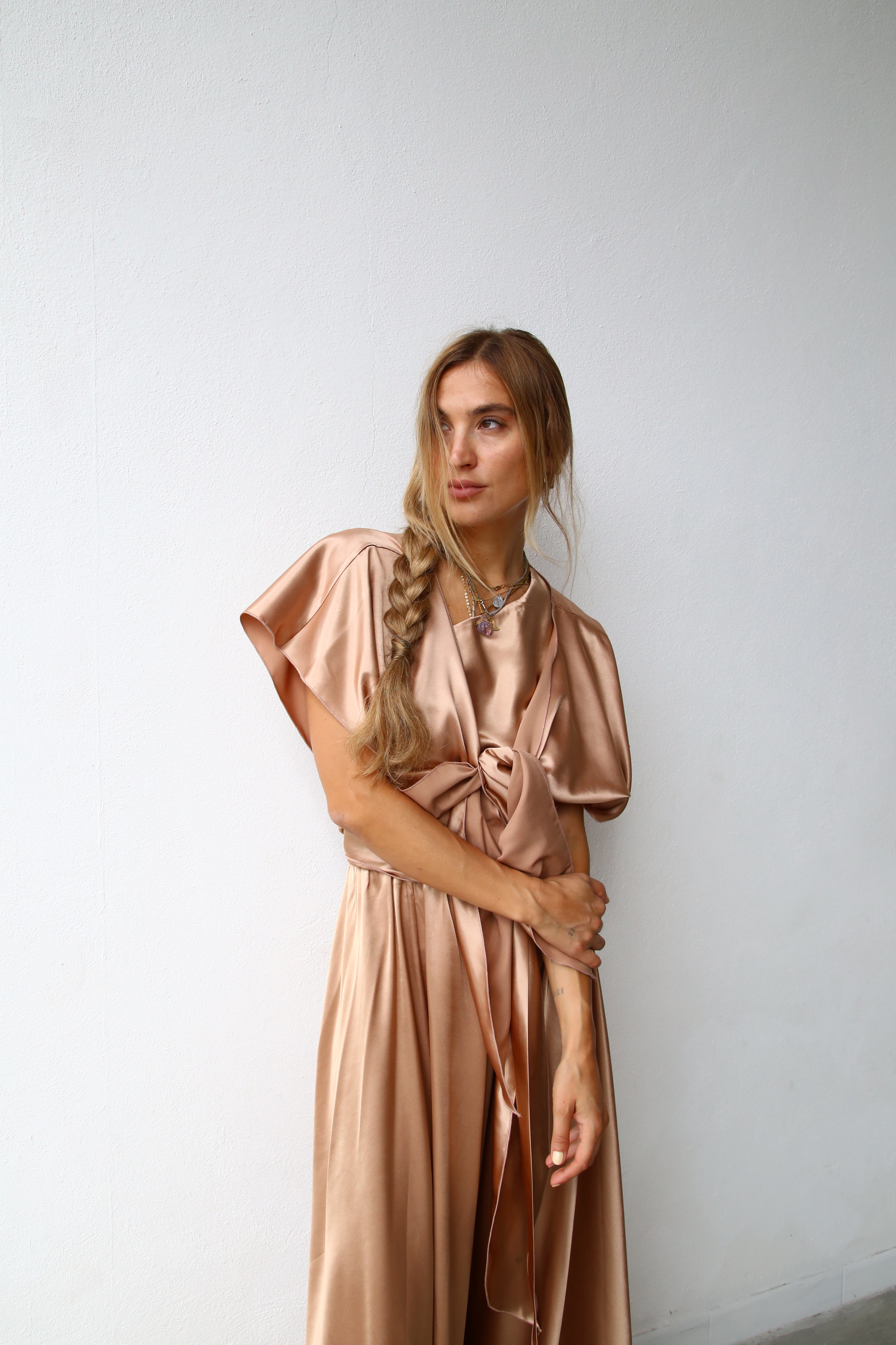 P3098 COPRISPALLE KIMONO CON FIOCCO ORO SCURO