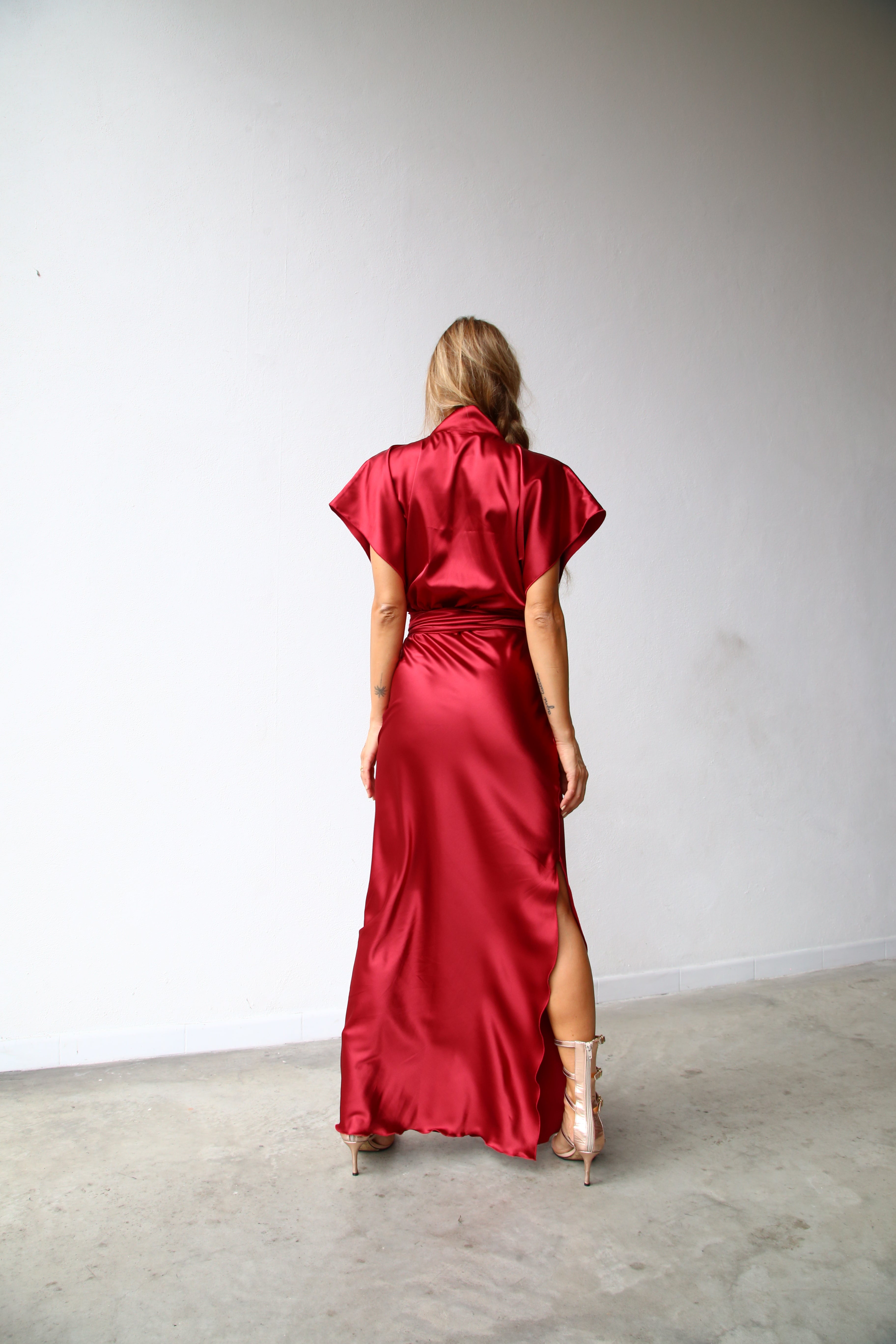P3098 COPRISPALLE KIMONO CON FIOCCO BORDEAUX