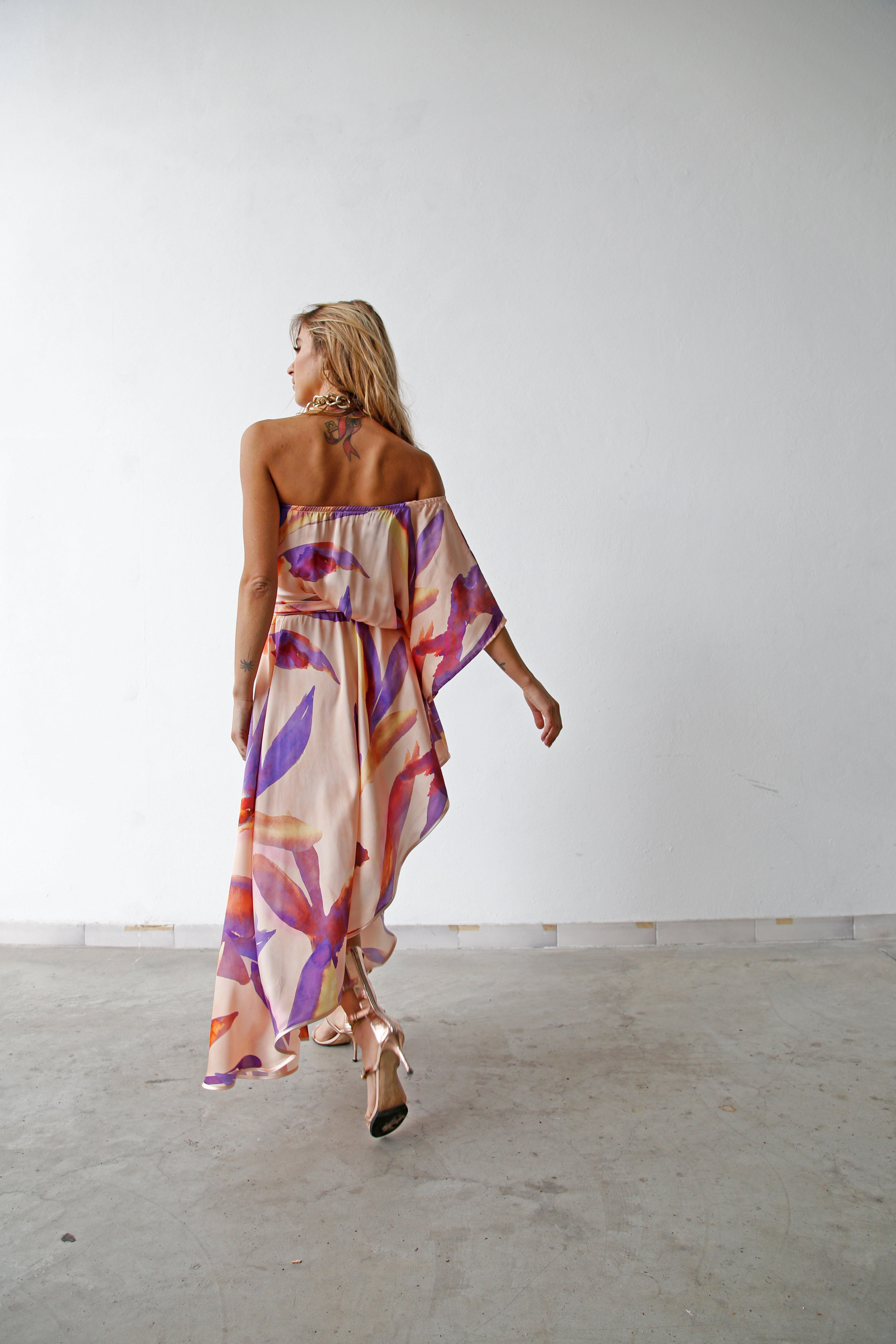 ABITO MONOSPALLA ASIMMETRICO FOGLIE VIOLA