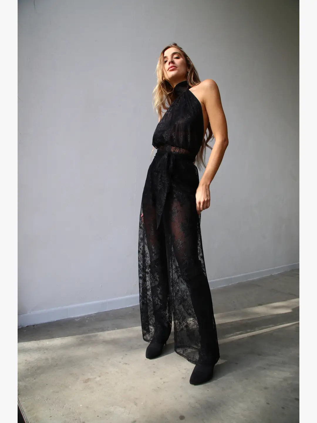 W5002 TOP AMERICANA CON COLLETTO E FUSCIACCA PIZZO NERO