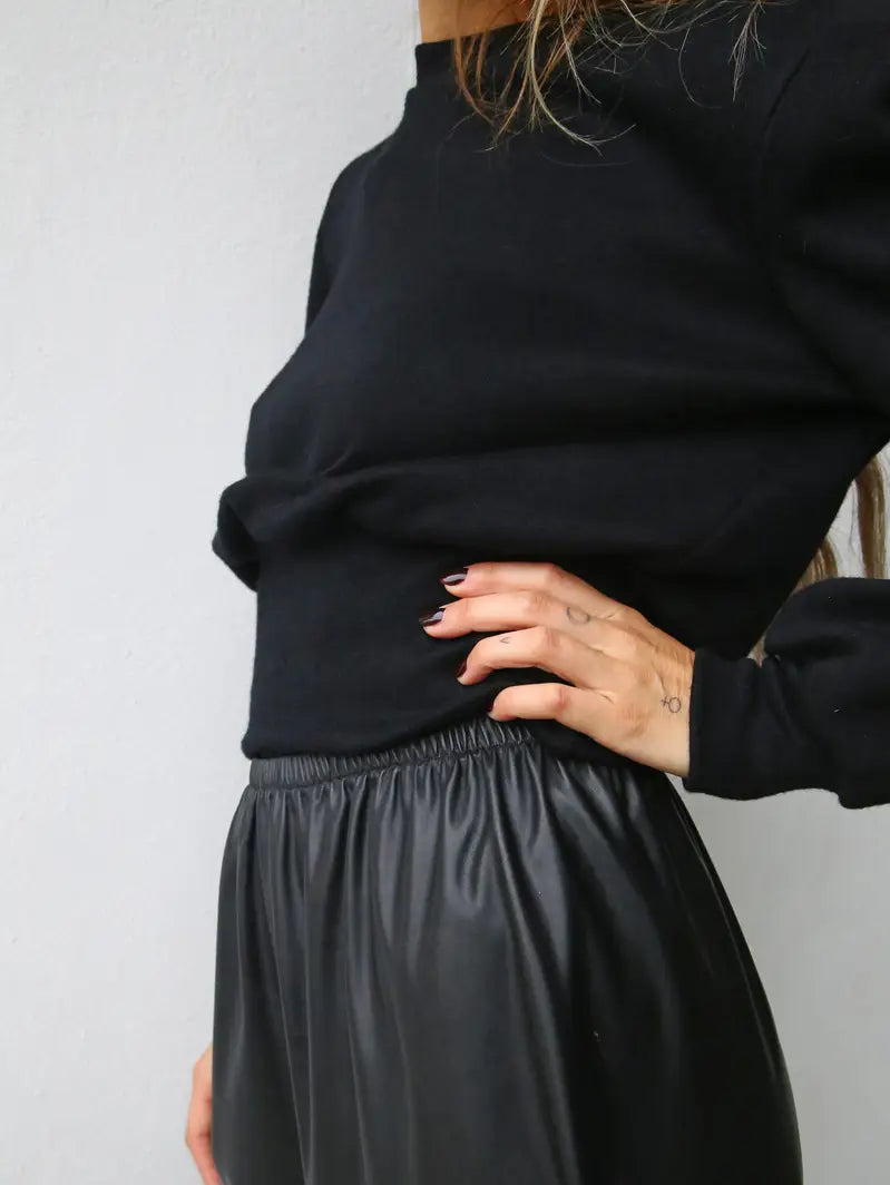 A4043 SHORT ECOPELLE NERO