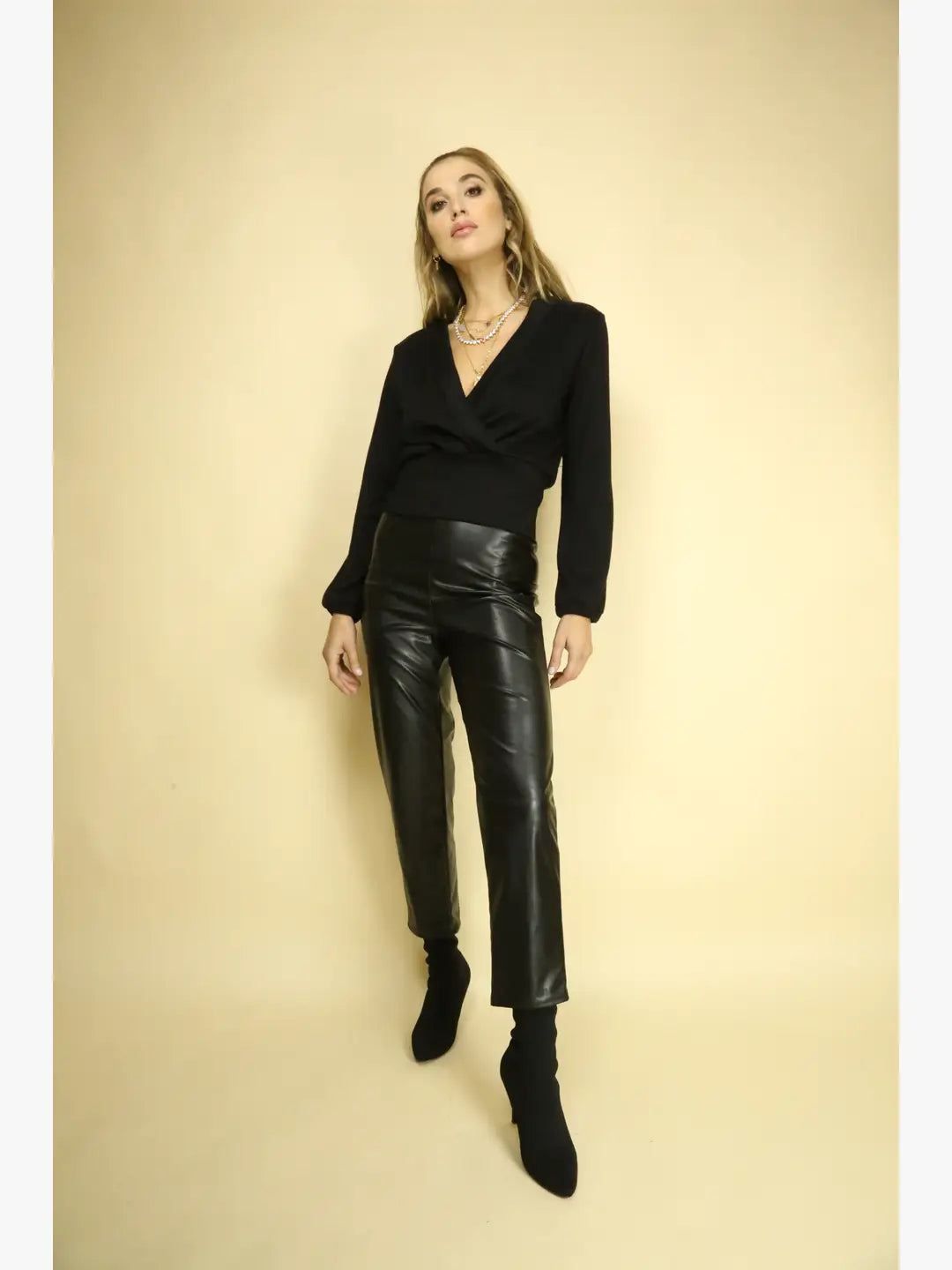 A6049  PANTALONI DONNA A SIGARETTA ECOPELLE