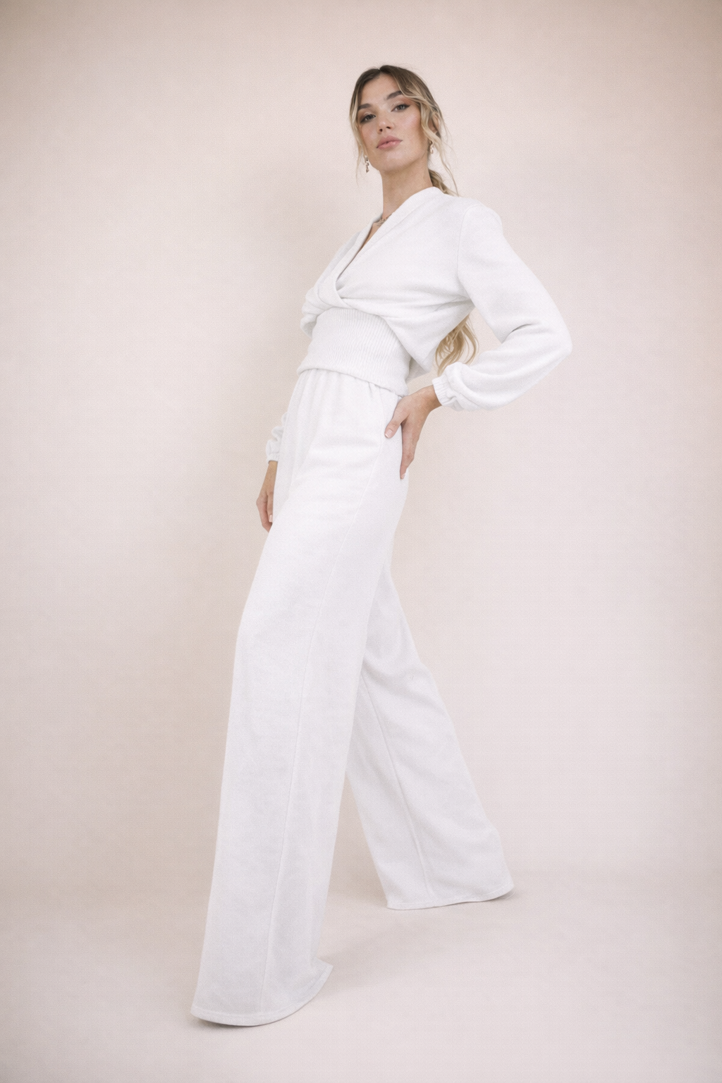 P3052 PANTALONE SCAMPANATO LANA PANNA