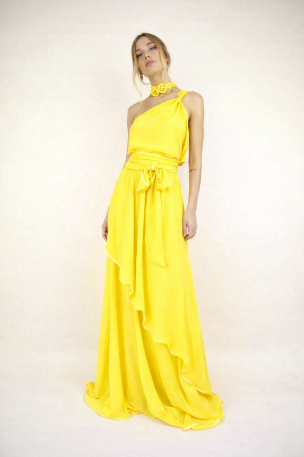 Abito monospalla voille giallo