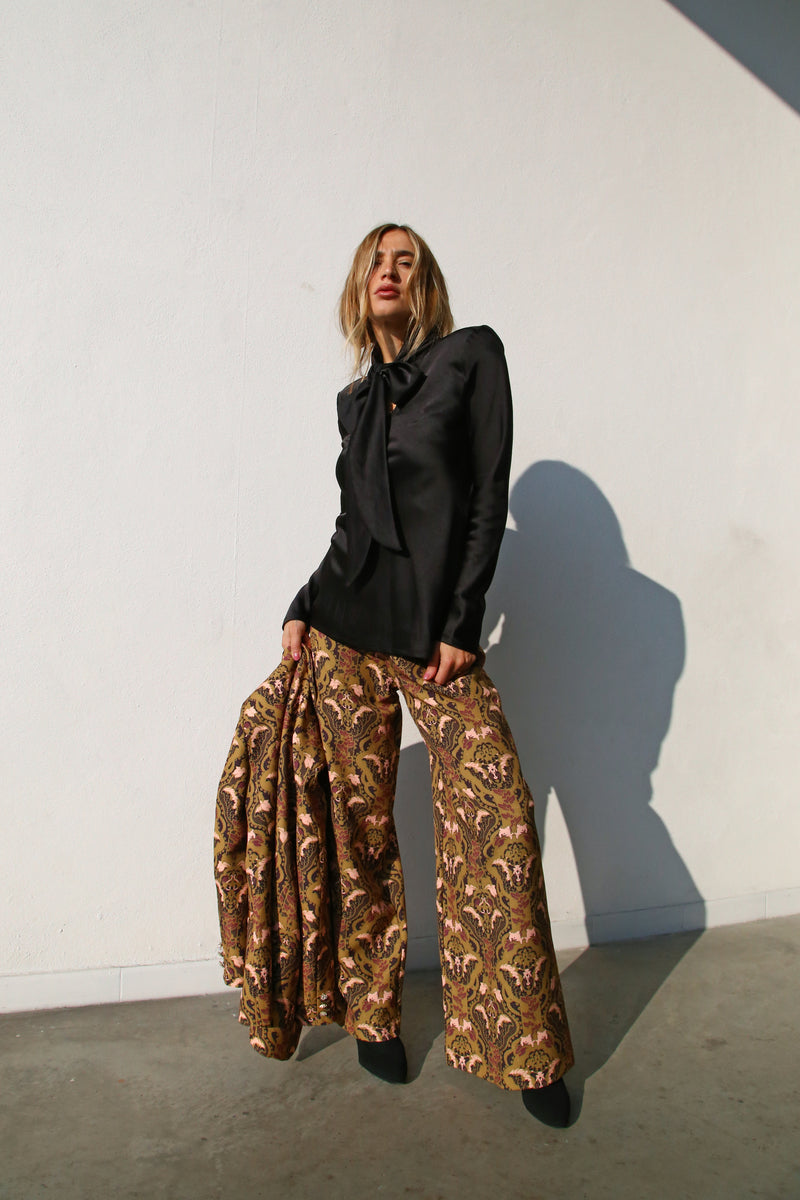 A6022 CAMICETTA FIOCCO AL COLLO E SPALLINE NERO