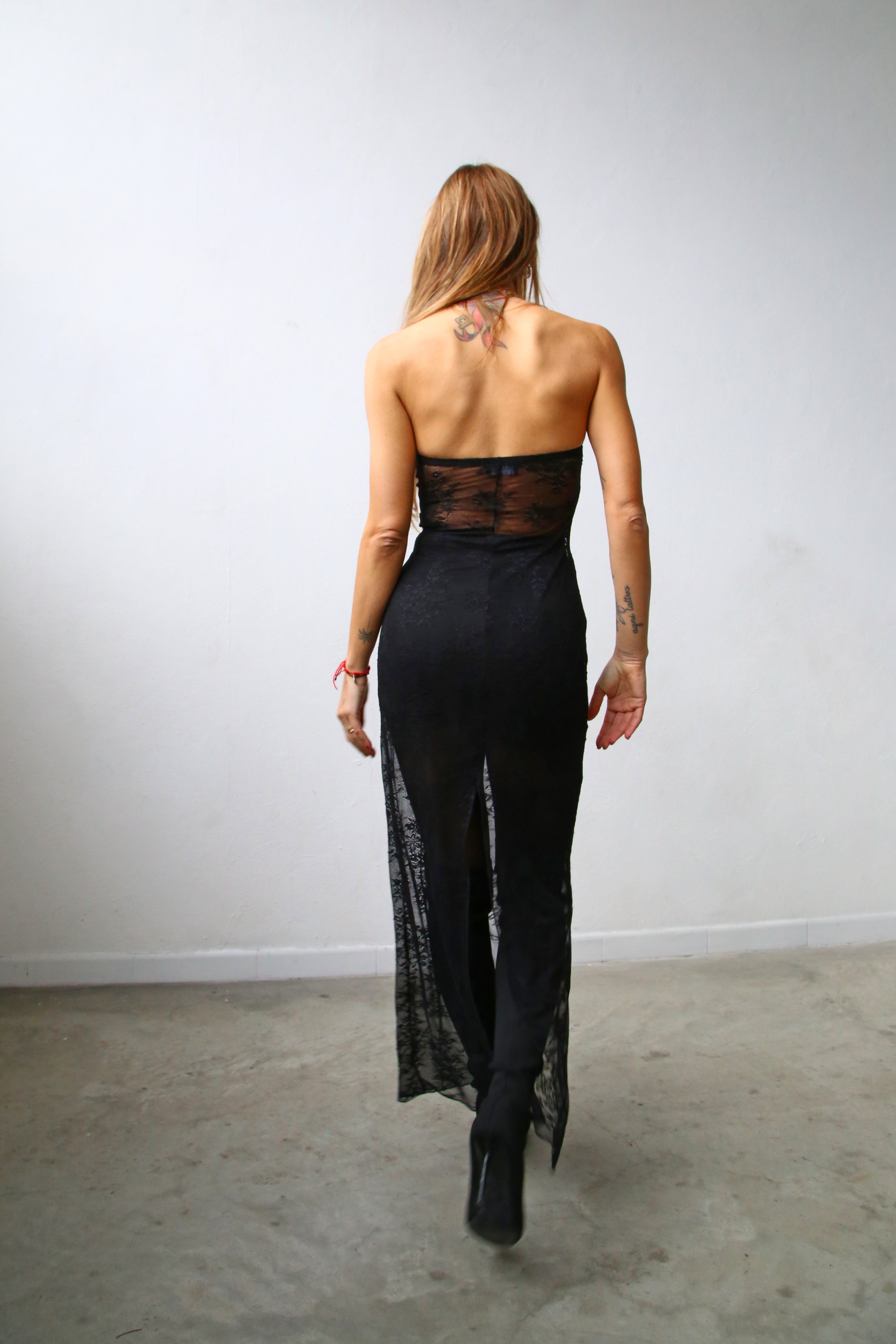 P6162 ABITO LUNGO BUSTIER ADERENTE PIZZO NERO