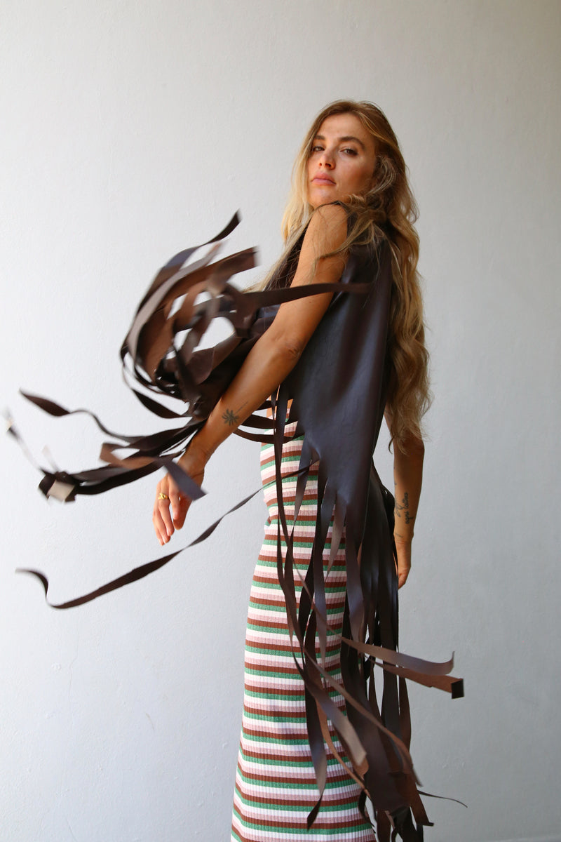 GILET CON FRANGE ECOPELLE MARRONE