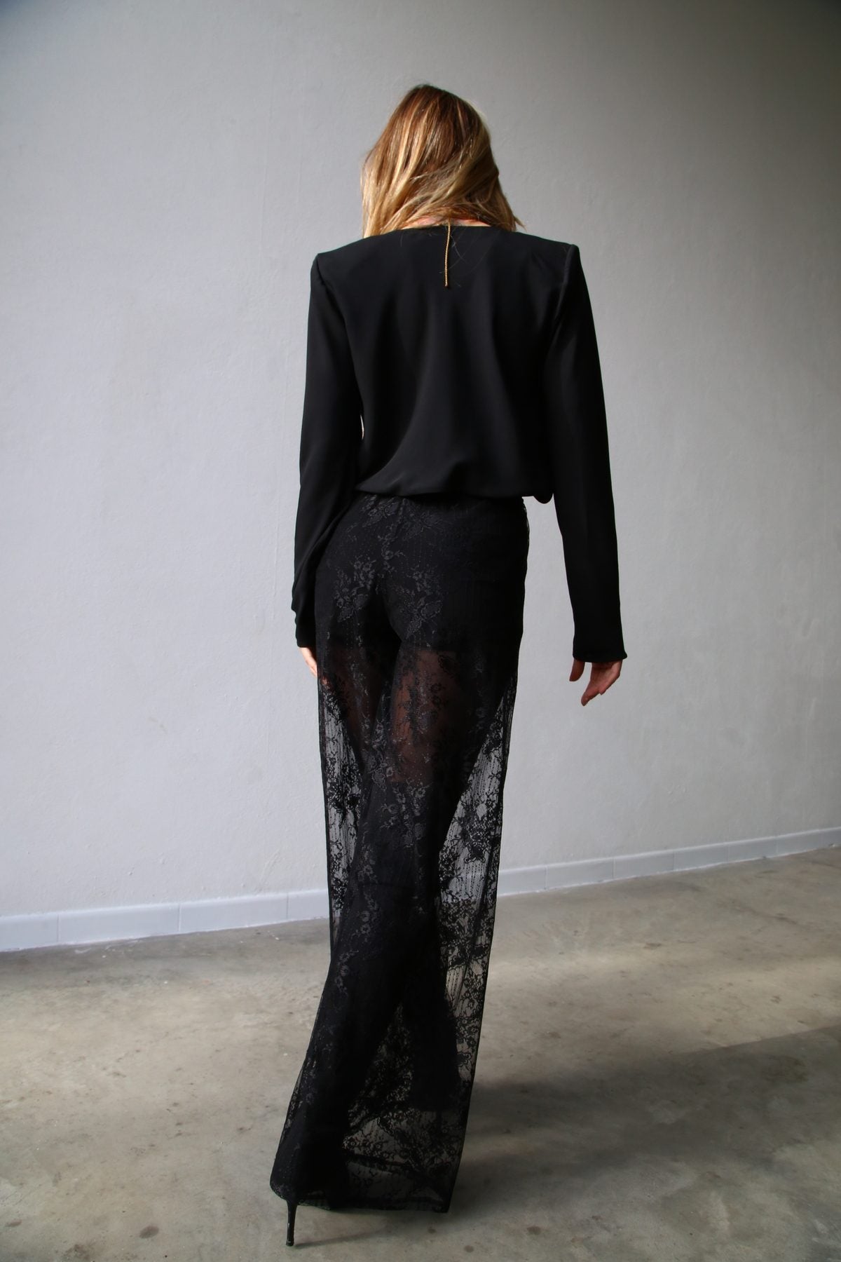 W5021 Camicia collo crollato voille nero