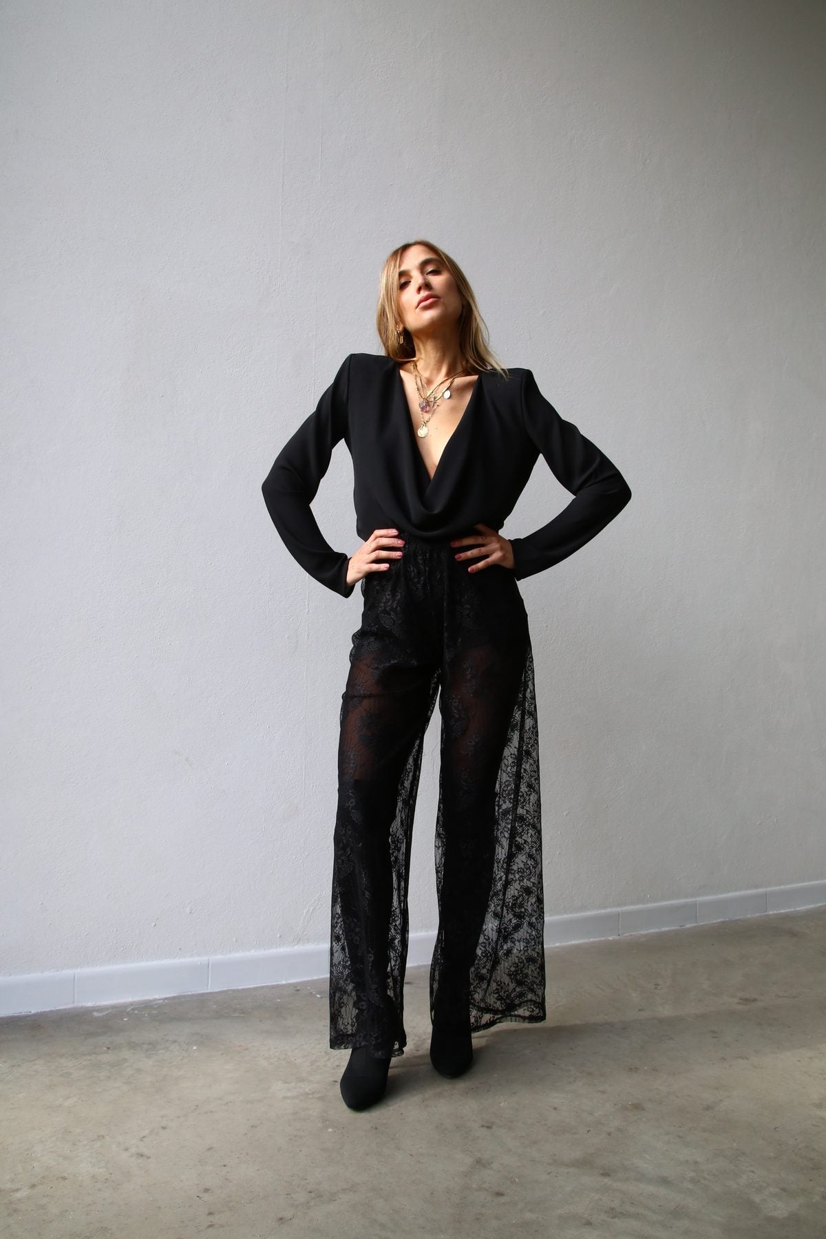 W5021 Camicia collo crollato voille nero