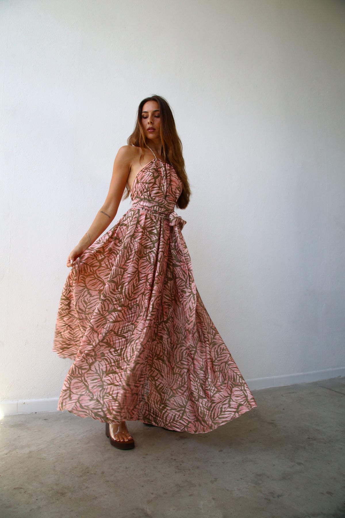 E2156 ABITO AMPIO AMERICANA CON CATENA F7 LUREX PESCA FOGLIE VERDI