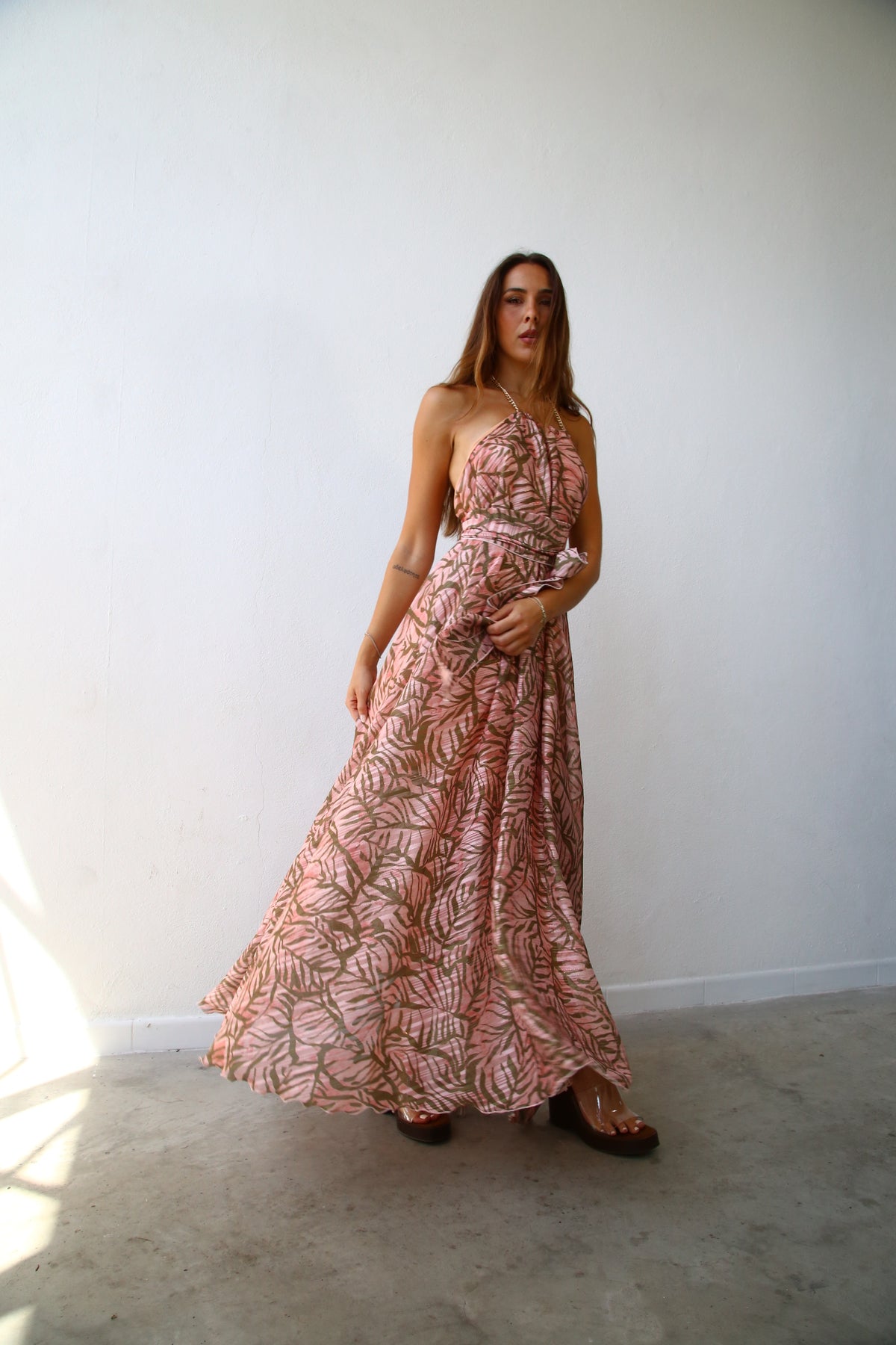 E2156 ABITO AMPIO AMERICANA CON CATENA F7 LUREX PESCA FOGLIE VERDI