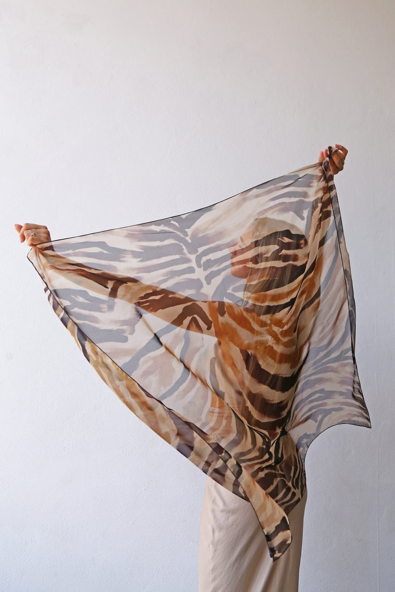 E2182 FOULARD VOILLE ZEBRATO MARRONE