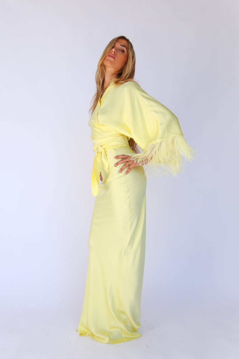 Kimono shirt with sash and viscose feathers yellow