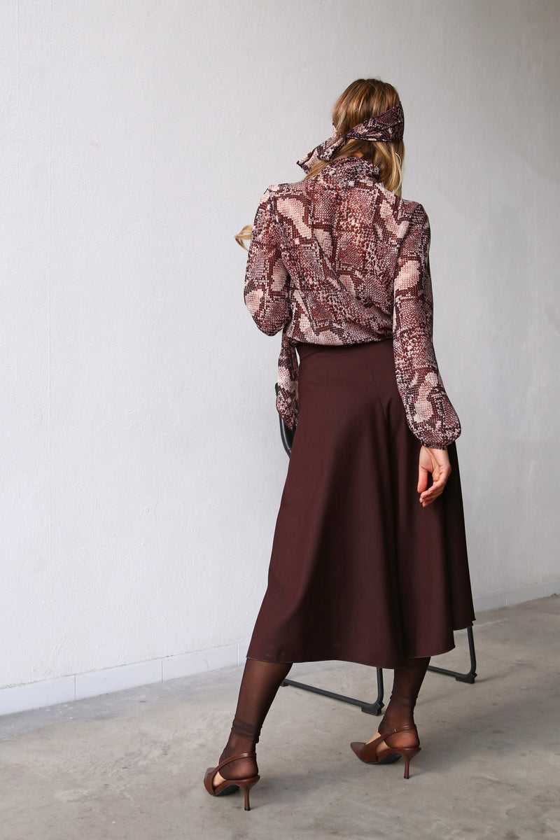A6022 BLOUSE WITH BOW AT THE NECK AND SHOULDER PADS BLACK