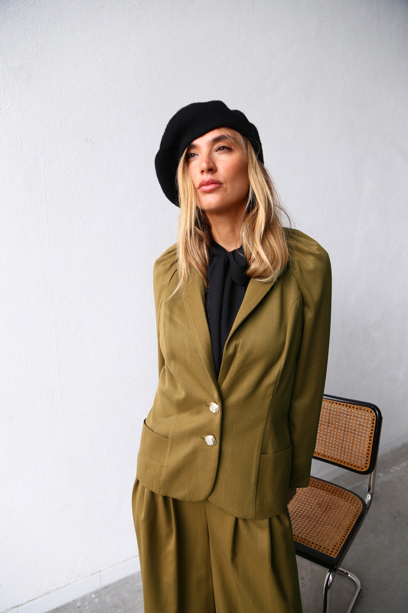 A6093 CHALK STRIPE CREAM PUFF-SLEEVE JACKET